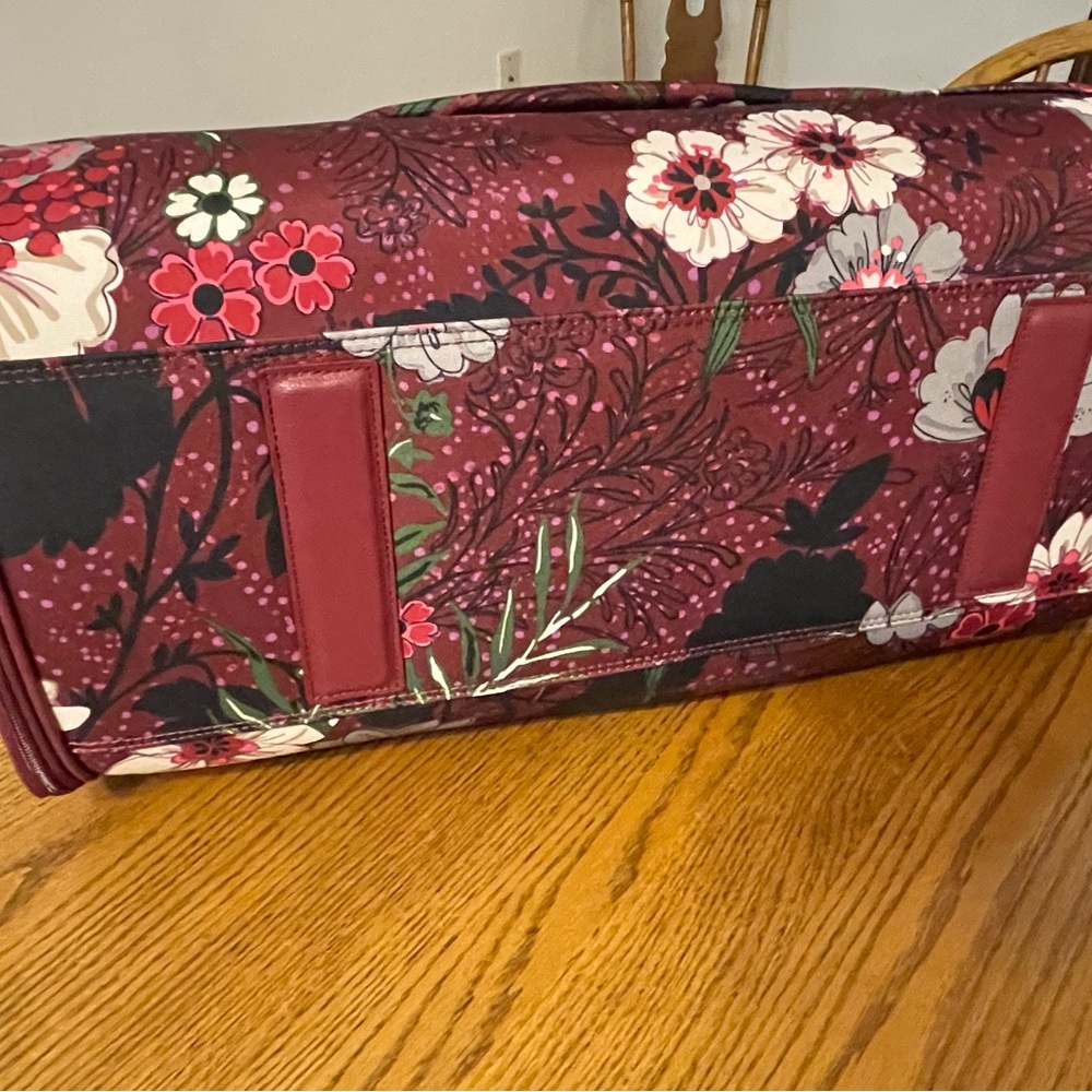 Vera Bradley Convertible Garment Bag Brand  new - Picture 7 of 10